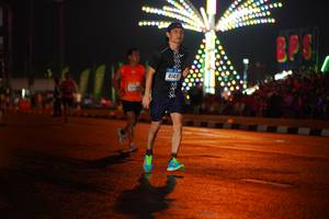 BIB: 41411
                            <button type="button" onclick="openModal(16209279)" class="btn btn-primary btn-sm float-right btn-popup" data-toggle="modal" data-target=".modal-high-quality">
                        <i class="fas fa-shopping-cart"></i> Add to Cart
                    </button>
                                            <button type="button" onclick="isThisMe(16209279, true)" class="btn btn-success btn-sm float-right btn-popup btn-isme hidden" data-toggle="tooltip" data-placement="bottom" title="นี่คือรูปของคุณใช่ไหม คลิกที่นี่เพื่อเอาเข้าอัลบั้ม">
                        <i class="fas fa-plus"></i> Add to album
                    </button>
                    <button type="button" onclick="isThisMe(16209279, false)" class="btn btn-warning btn-sm float-right btn-popup btn-isnotme hidden">
                        <i class="fas fa-ban"></i> Remove from album
                    </button>